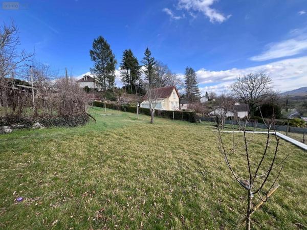Maison individuelle à vendre à Ydes dans le Cantal (15210), ref : 78T-15029