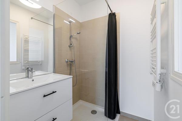 Appartement F4 à vendre  4 pièces - 77 m2 ASPREMONT - 06