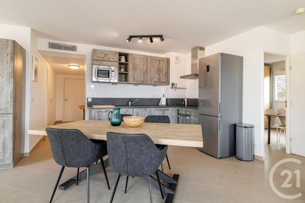 Appartement F4 à vendre  4 pièces - 77 m2 ASPREMONT - 06