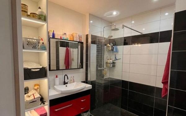 Appartement à vendre    2 pièces • 52,41 m2 Saint-Paul