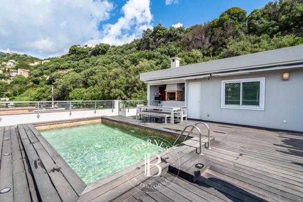 Bastia, Appartement 5 Chambres -  212 m² à vendre