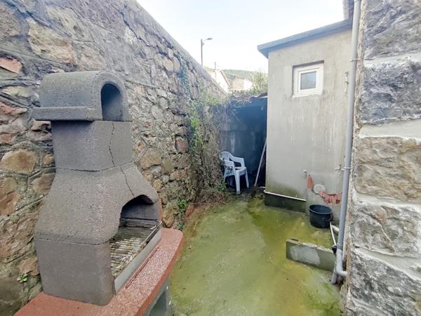 La Grand-Combe (30110) LA GRAND COMBE Maison 80 m² avec terrasse et parking