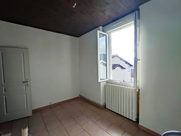 La Grand-Combe (30110) LA GRAND COMBE Maison 80 m² avec terrasse et parking