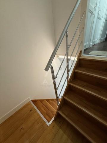 CHASSENEUIL- MAISON DE VILLE RENOVEE 75 M2