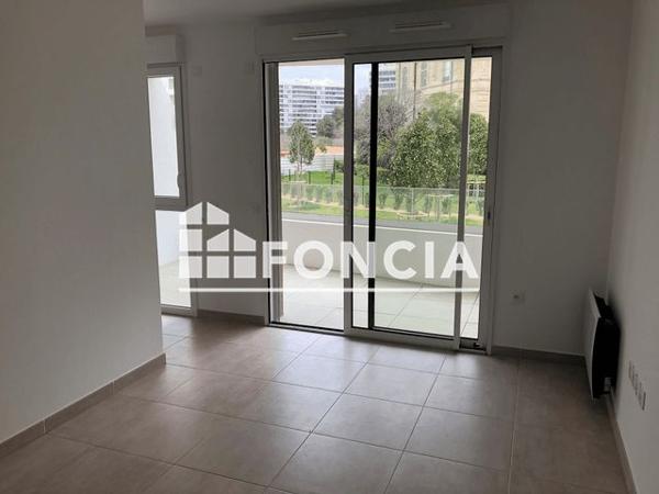Location Studio 29.95 m² - 143 TRAVERSE DE LA GOUFONNE Marseille 13009