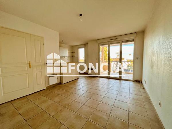 Location Appartement 2 pièces 44.47 m² - 431 AVENUE DE ROTTWEIL Hyeres 83400