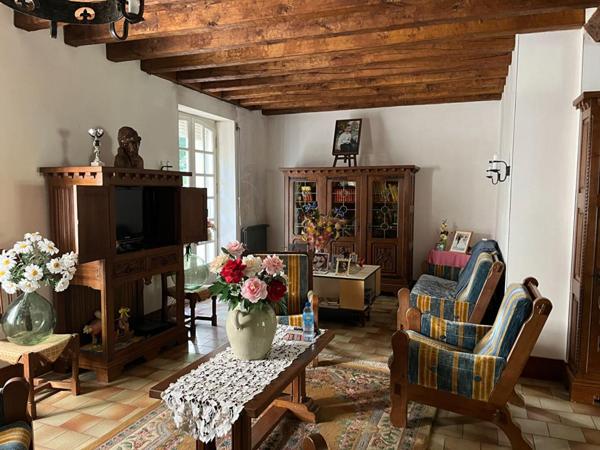 BELLE Maison Fresnay sur Sarthe 8 pièce(s) 328 m2