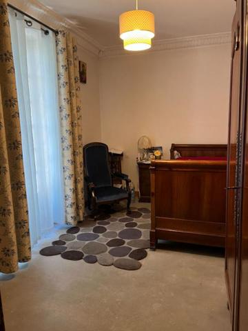 BELLE Maison Fresnay sur Sarthe 8 pièce(s) 328 m2