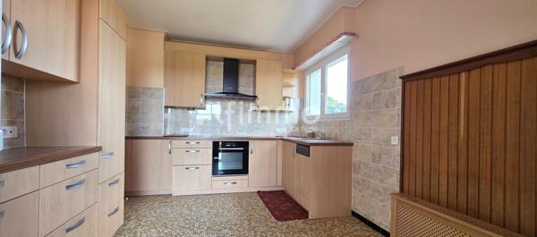 Maison familiale 190 m² – 13,63 ares – 6 chambres – Triple garage