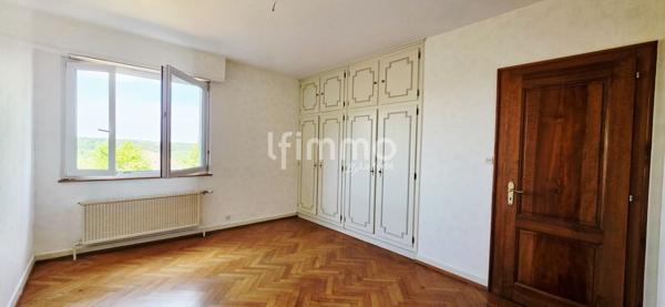 Maison familiale 190 m² – 13,63 ares – 6 chambres – Triple garage