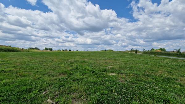 Achat terrain Saint-Sever - 46 798 €