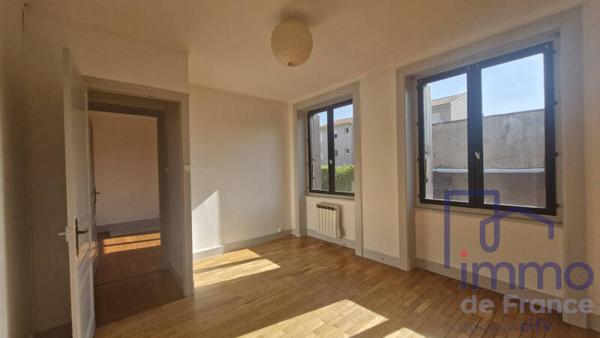 Appartement 4 pièces                                        - 42000 Saint-Étienne Réf : 2812-CIFVFOREZVELAY