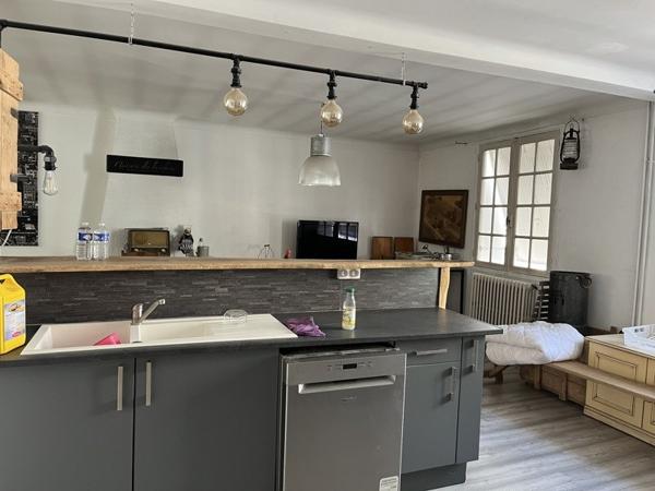 Immeuble à vendre |  Excideuil |  413 m²