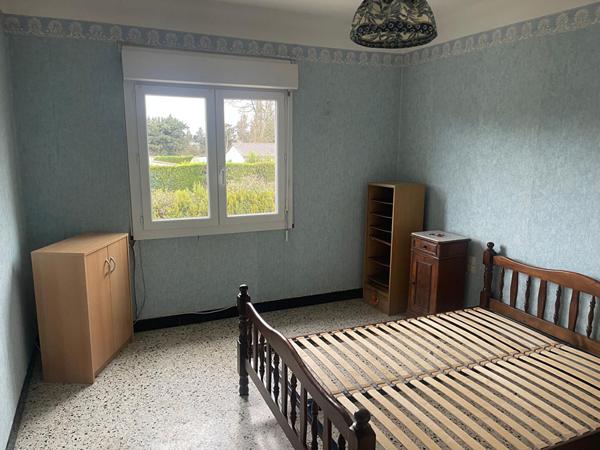 MONTEUX - ENTRE CARPENTRAS ET AVIGNON - ROUTE DE L'ISLE SUR LA SORGUE  - MAISON A FORT POTENTIEL SUR 1650 M² DE TERRAIN