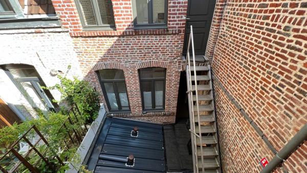 A LOUER : T1 à LILLE • Vieux lille • 582 € CC • Réf. LG8675