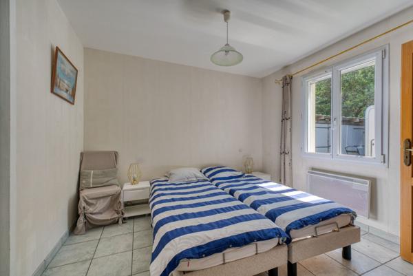 VERTBOIS - DOLUS D'OLÉRON - Maison de plain pied avec piscine en lisière de forêt à 900m de l'Océan.