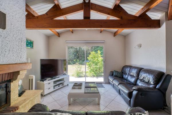VERTBOIS - DOLUS D'OLÉRON - Maison de plain pied avec piscine en lisière de forêt à 900m de l'Océan.