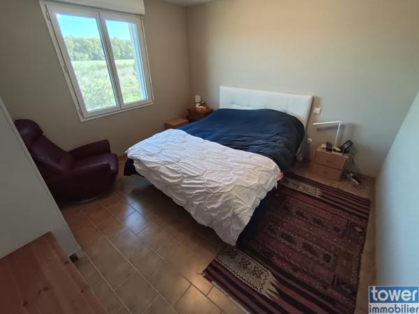 Orgueil - Maison 5 chambres 164 m² - garage 80 m² - hangar 120 m² - hangar 200 m² - terrain 38 000 m² - Lac