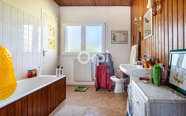 Maison à vendre    6 pièces • 209 m2 Bessines-sur-Gartempe