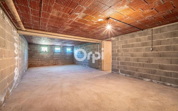 Maison à vendre    6 pièces • 209 m2 Bessines-sur-Gartempe