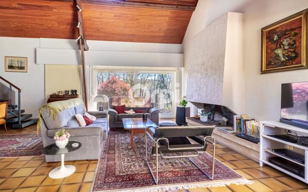 Maison à vendre    6 pièces • 209 m2 Bessines-sur-Gartempe