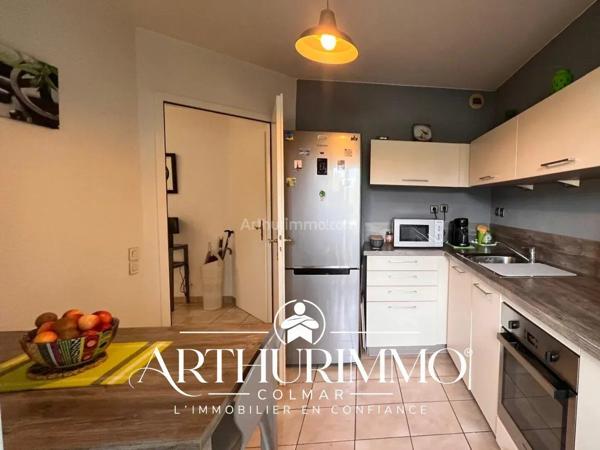 Vente                                                      Appartement
                        
                     3 pièces                      73 m2                     à Colmar