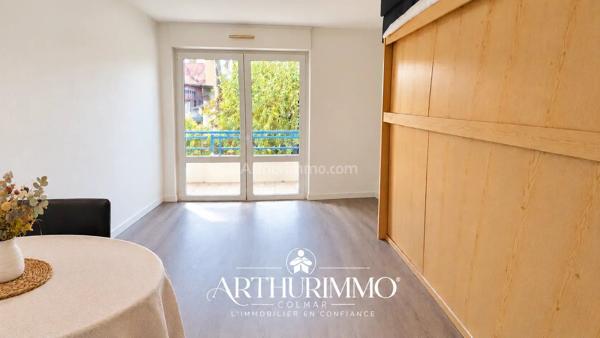 Vente                                                      Appartement
                        
                     3 pièces                      73 m2                     à Colmar