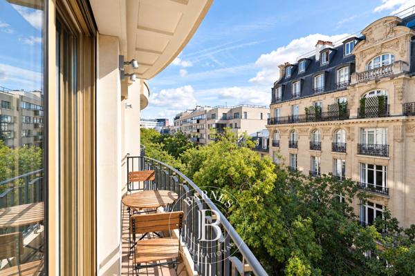 Paris 16ème, Appartement 2 Chambres -  123 m² à vendre