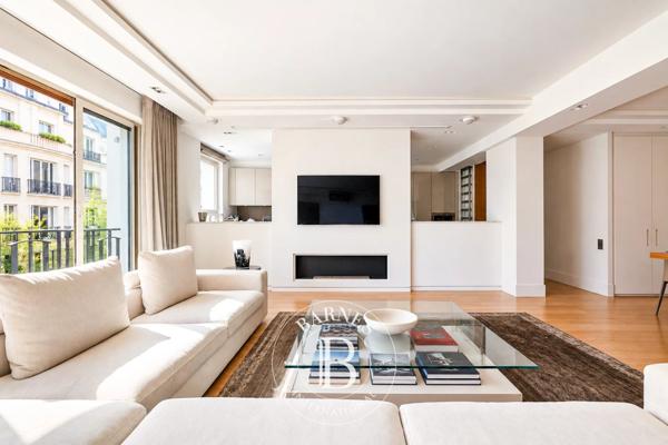 Paris 16ème, Appartement 2 Chambres -  123 m² à vendre