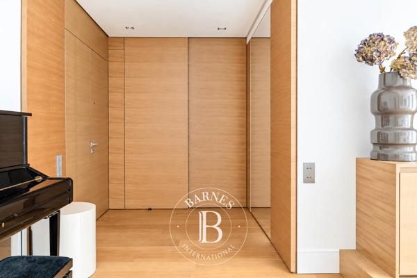 Paris 16ème, Appartement 2 Chambres -  123 m² à vendre