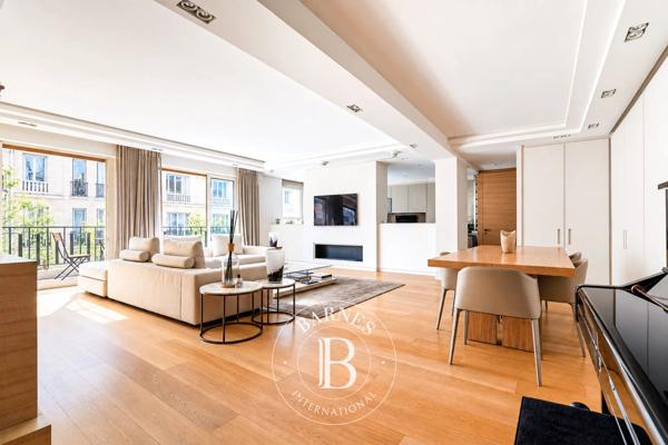 Paris 16ème, Appartement 2 Chambres -  123 m² à vendre