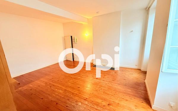 Appartement à louer    1 pièce •  La Rochelle