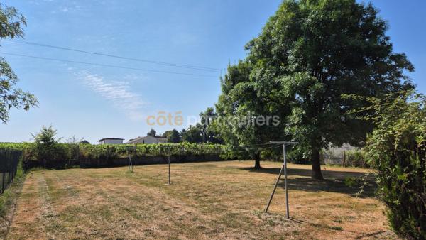 Vente
                Maison152 m² - 7 Pièces -
                    LES BILLAUX (33500)
