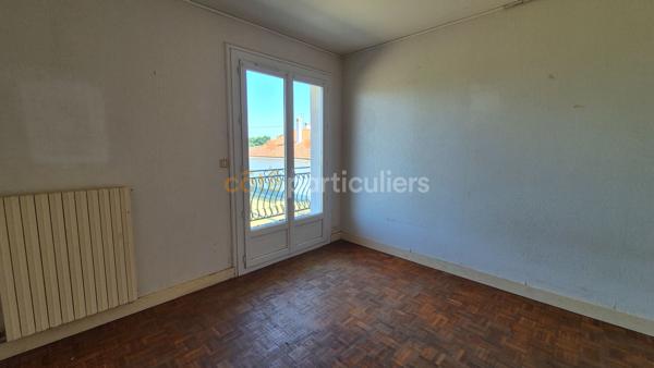 Vente
                Maison152 m² - 7 Pièces -
                    LES BILLAUX (33500)