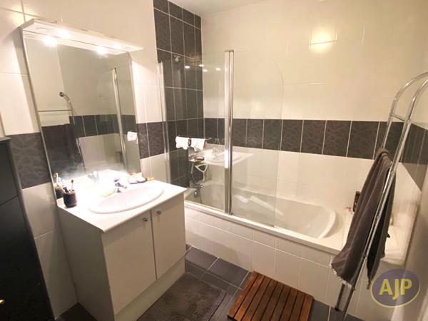 Vente maison Les Ponts De Ce : 276 900 € - AJP Immobilier Angers