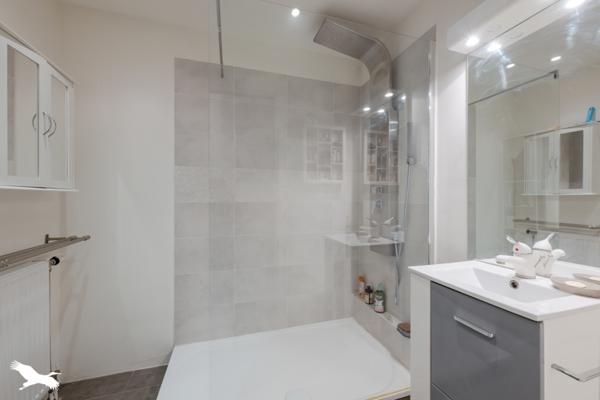 Appartement à vendre 281 100 € Éragny 5 p 107 m² DPE B