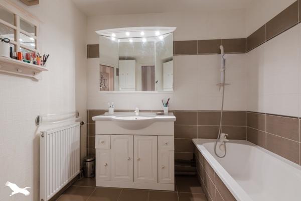 Appartement à vendre 281 100 € Éragny 5 p 107 m² DPE B