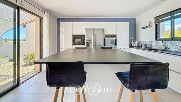 Maison Saint Nazaire 5 pièces de 132 m2 avec magnifique vue