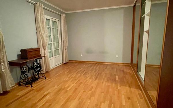 Maison à vendre    6 pièces •  Bures-sur-Yvette