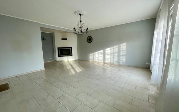 Maison à vendre    6 pièces •  Bures-sur-Yvette