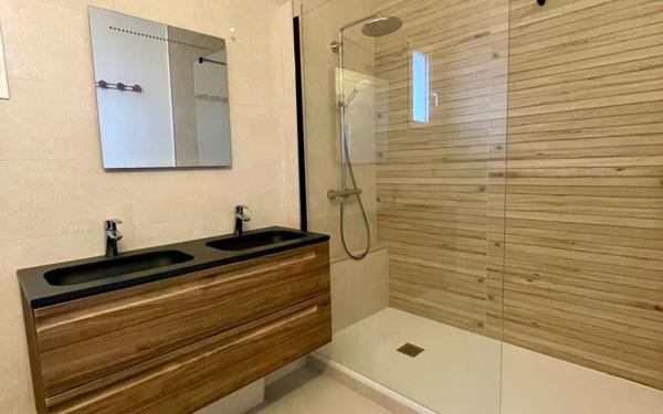 Maison à vendre    6 pièces •  Bures-sur-Yvette