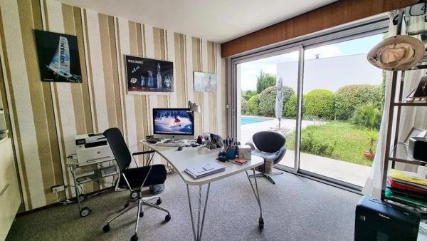 Maison d'Architecte 7 pièces de 200m² Gradignan quartier Favard