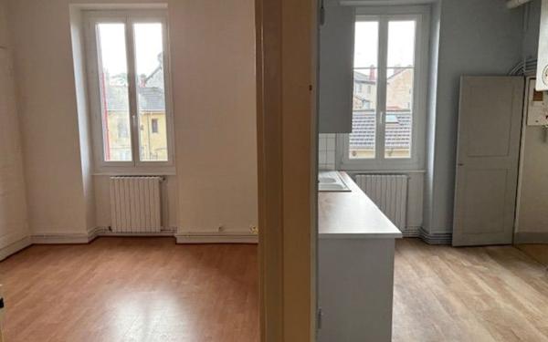 Appartement à vendre    3 pièces • 70,11 m2 Bourg-en-Bresse