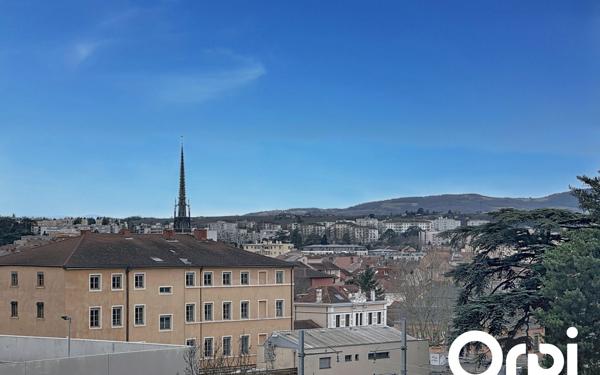 Appartement à vendre    4 pièces • 84,59 m2 Villefranche-sur-Saône