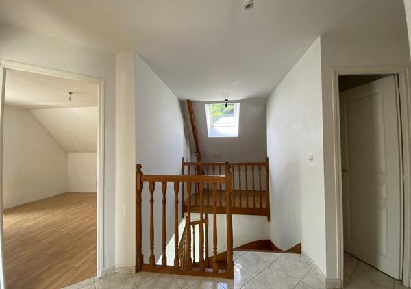 Maison non mitoyenne de 132.25 m² avec 4 chambres sur un terrain de 426 m²