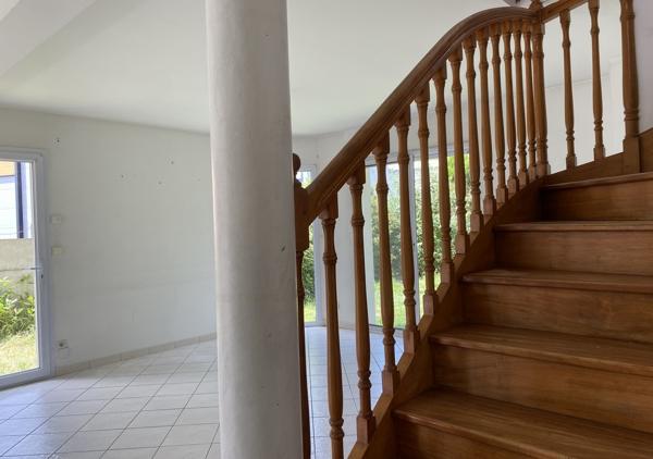 Maison non mitoyenne de 132.25 m² avec 4 chambres sur un terrain de 426 m²