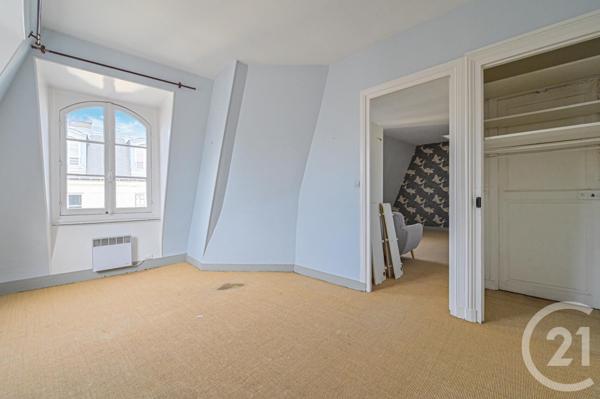 Appartement F4 à vendre  4 pièces - 56 m2 PARIS - 75007