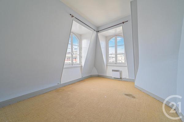 Appartement F4 à vendre  4 pièces - 56 m2 PARIS - 75007