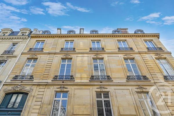 Appartement F4 à vendre  4 pièces - 56 m2 PARIS - 75007