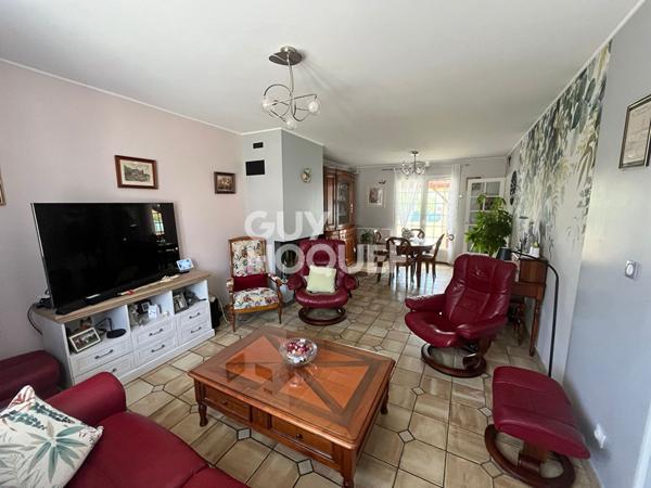 Maison récente 5 pièces à vendre à Lacroix Saint Ouen.